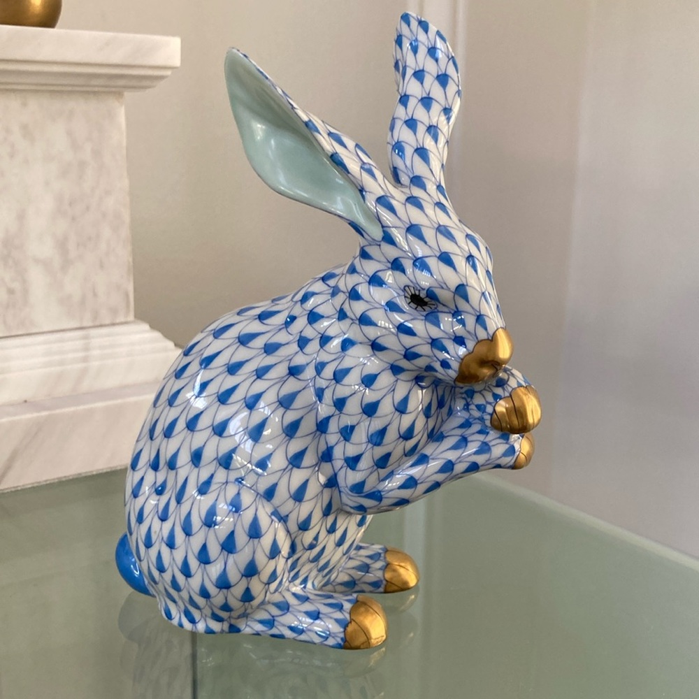 Vintage hand-painted Herend Blue Rabbit/Bunny